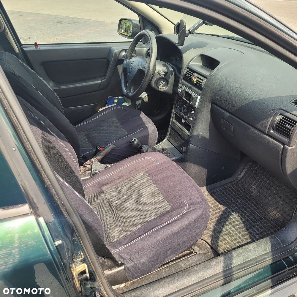 Opel Astra 1.6 16v 100 - 10