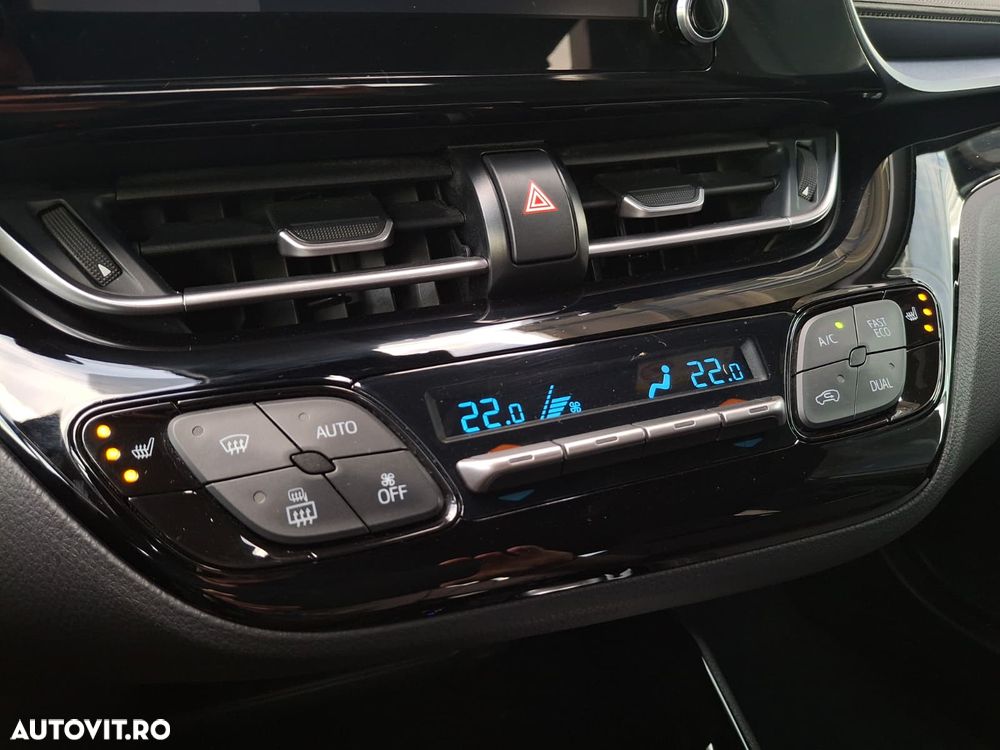 Toyota C-HR 2.0 HSD 184 CP 4x2 CVT Style - 29