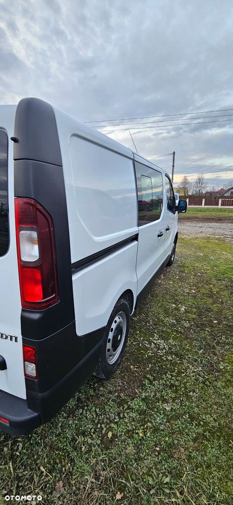 Opel Vivaro - 26