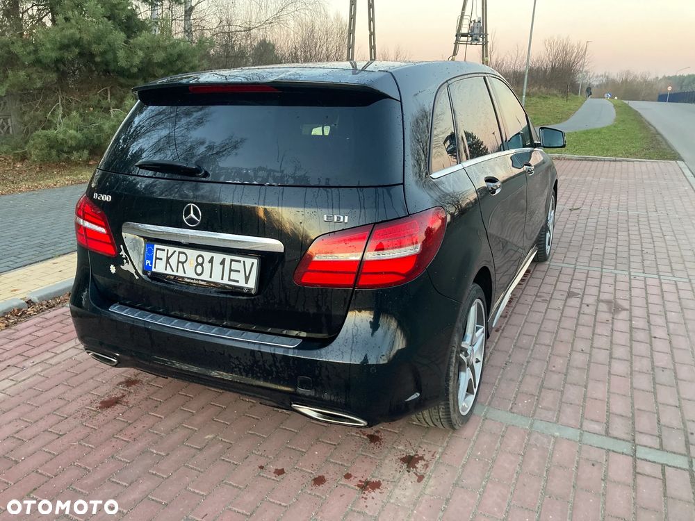 Mercedes-Benz B-Class 2015 photo 4