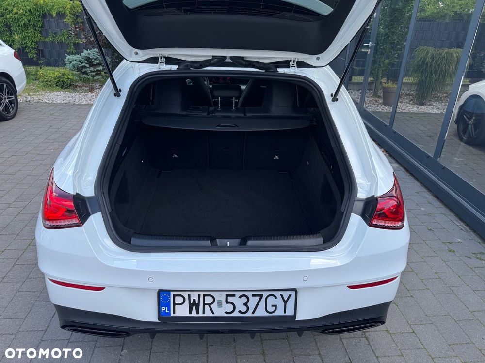 Mercedes-Benz CLA 200 d 4Matic 8G-DCT AMG Line - 23