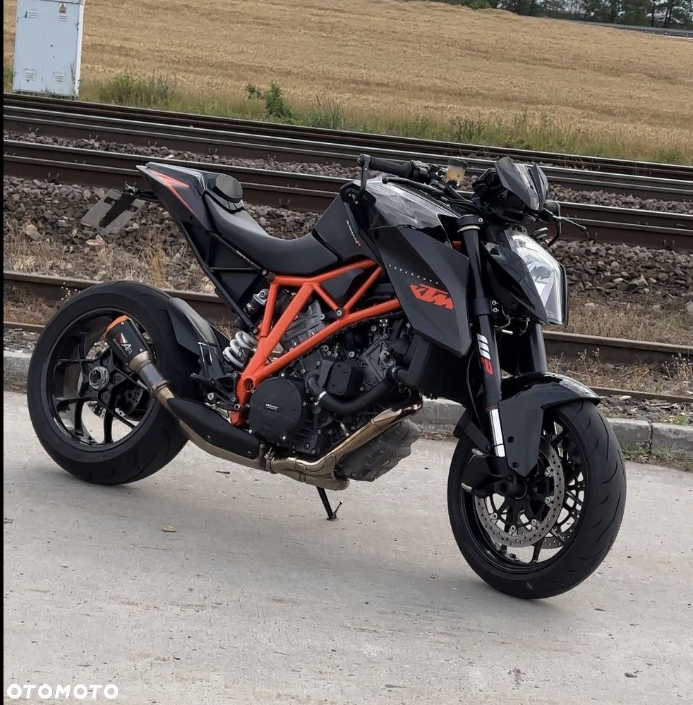 KTM Super Duke - 1