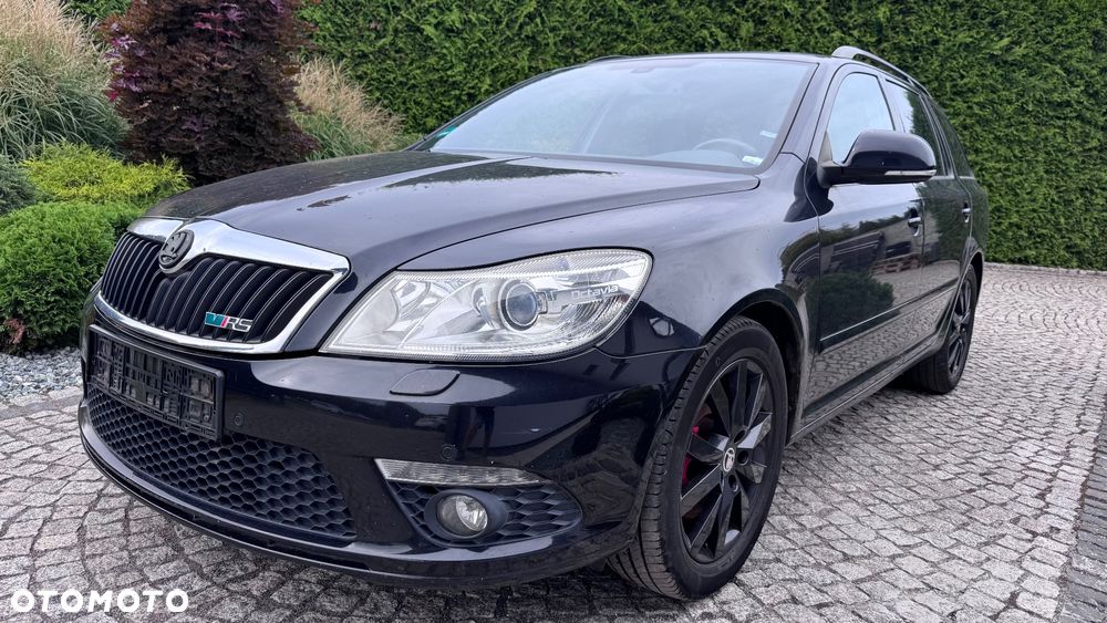 Skoda Octavia 2.0 TDI RS DSG - 2