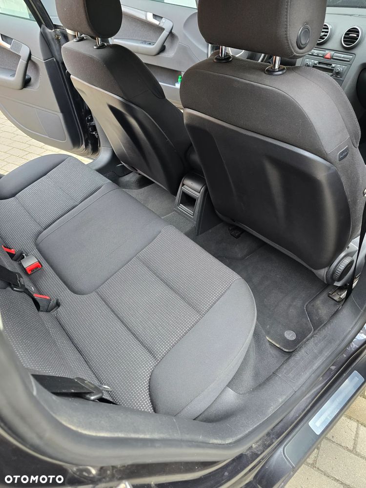 Audi A3 Sportback 1.9 TDI Ambiente - 12