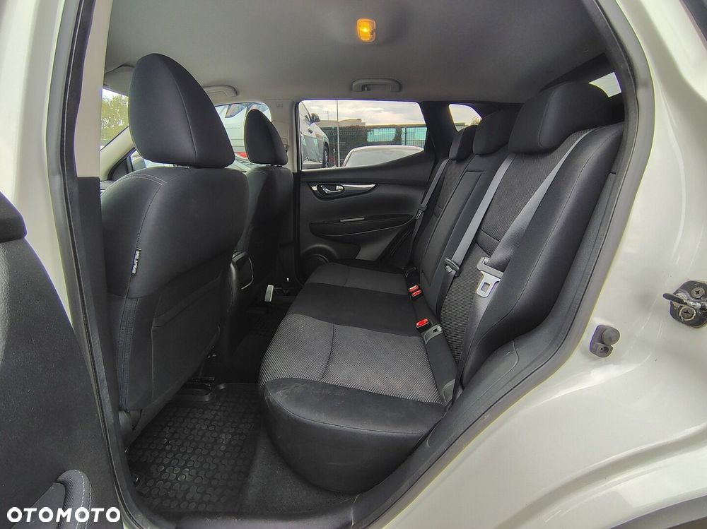 Nissan Qashqai - 13