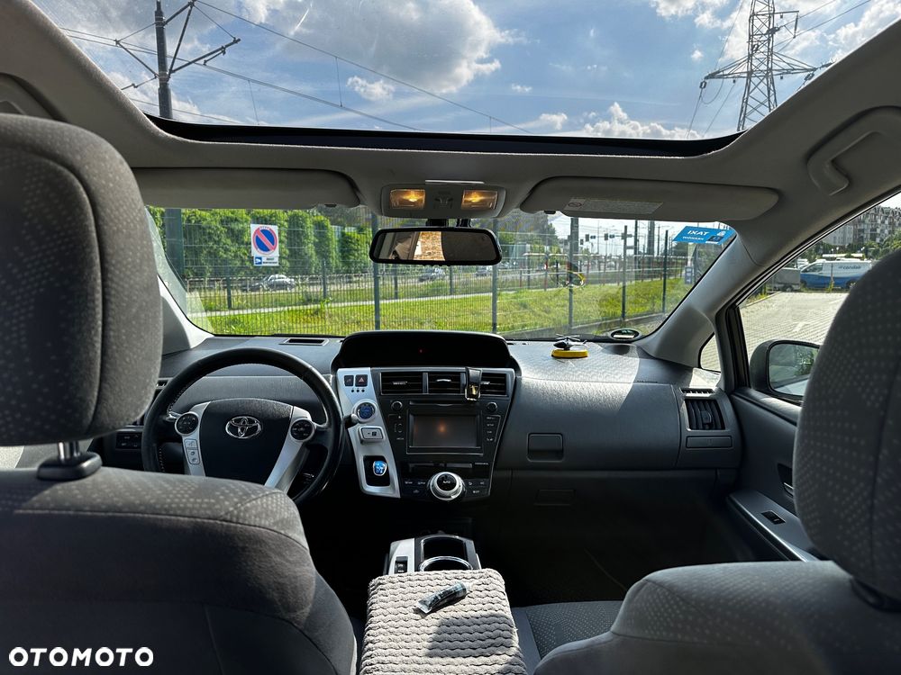 Toyota Prius+ (Hybrid) Comfort - 11