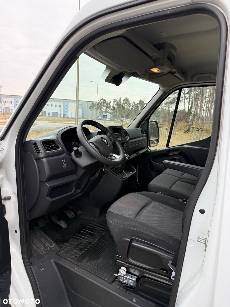 Renault Master - 11