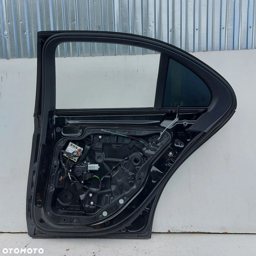 DRZWI TYL TYLNE PRAWE 197 LAK MERCEDES E W213 SEDAN ORYGINAL DEMONTAZ - 11