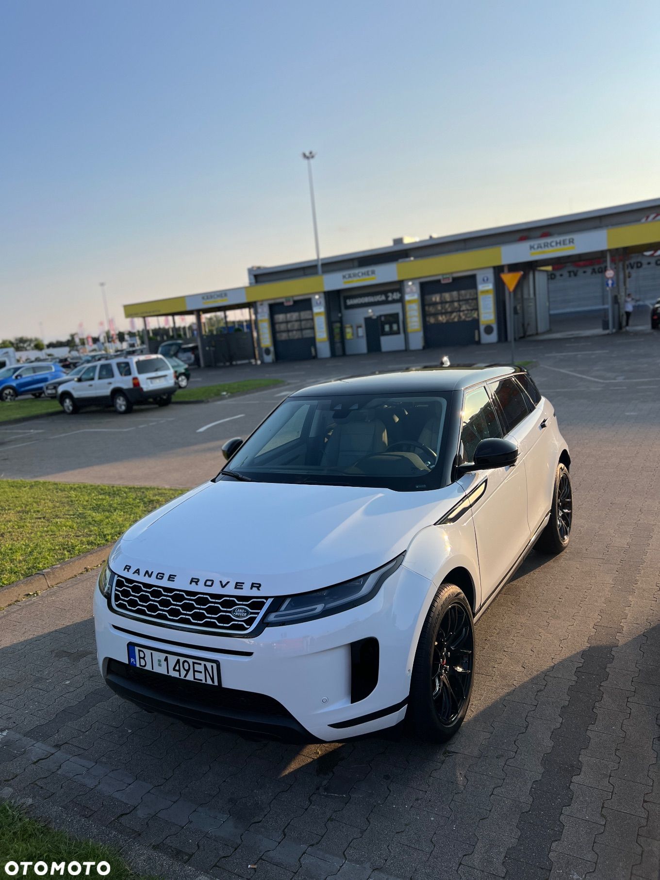 Land Rover Range Rover Evoque - 1