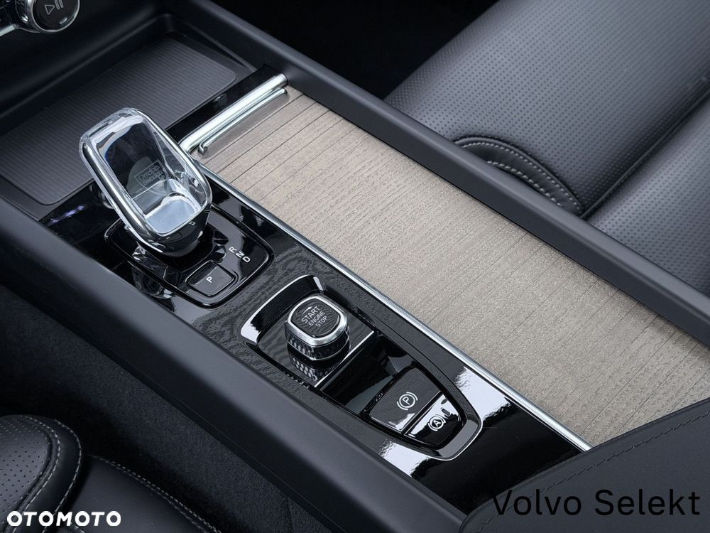 Volvo XC 60 - 26
