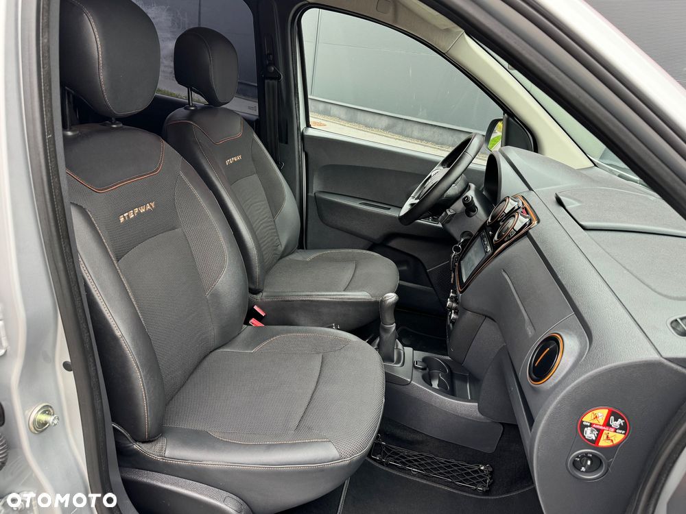 Dacia Lodgy 1.2 TCe Stepway S&S EU6 - 7