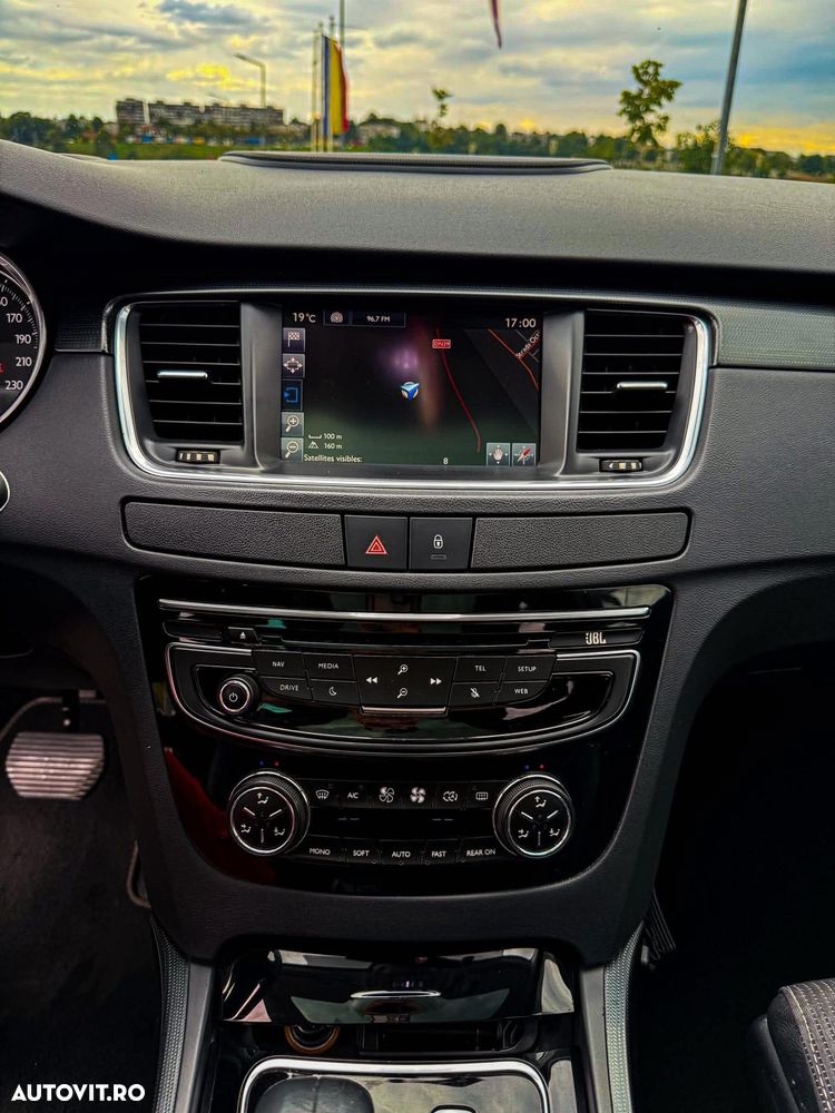 Peugeot 508 2.0 HDi FAP BMP Hybrid4 - 6