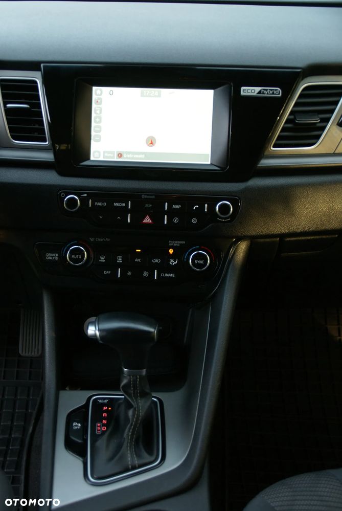 Kia Niro 1.6 GDI Hybrid M - 13