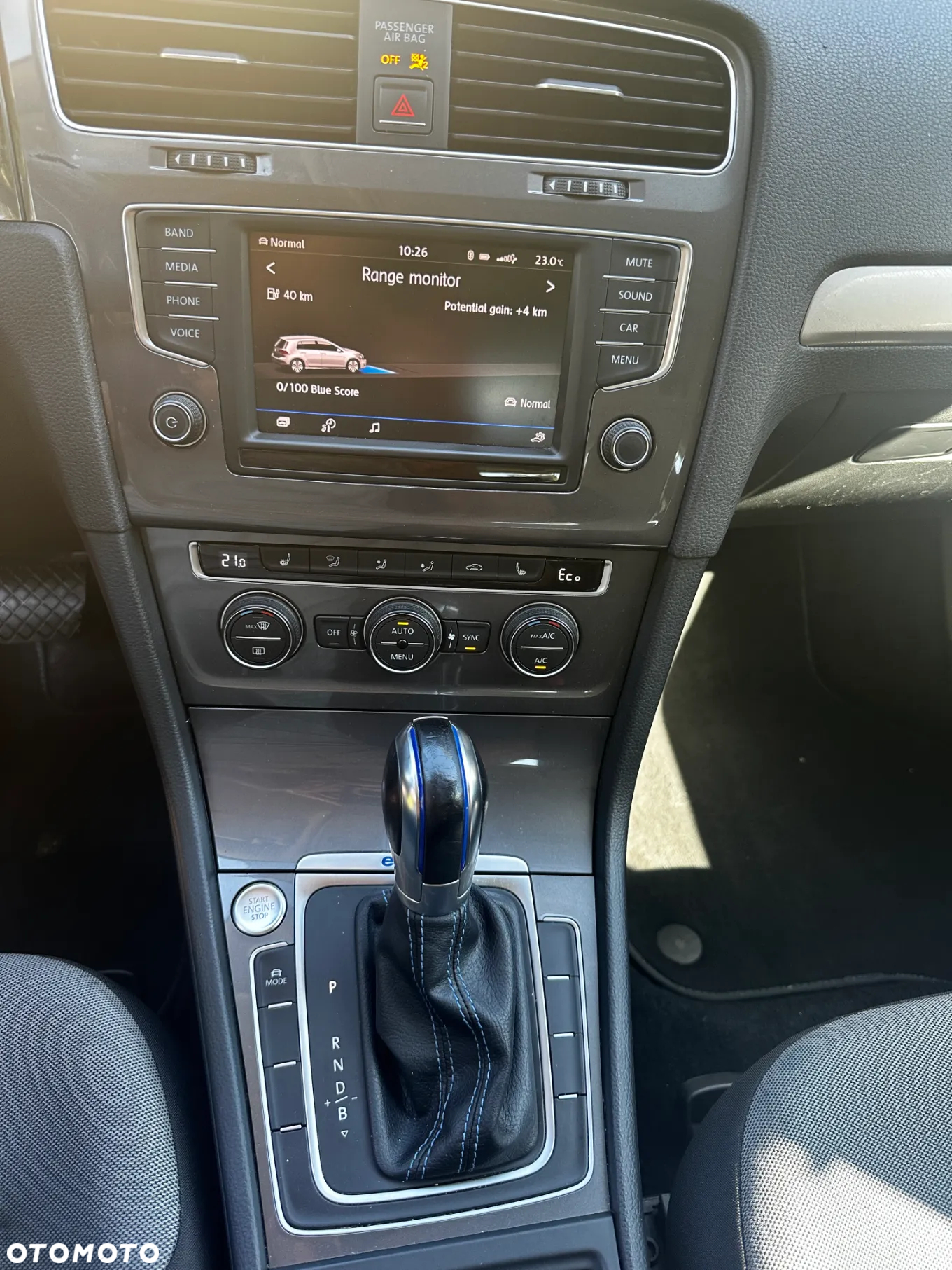 Volkswagen Golf e-Golf - 9