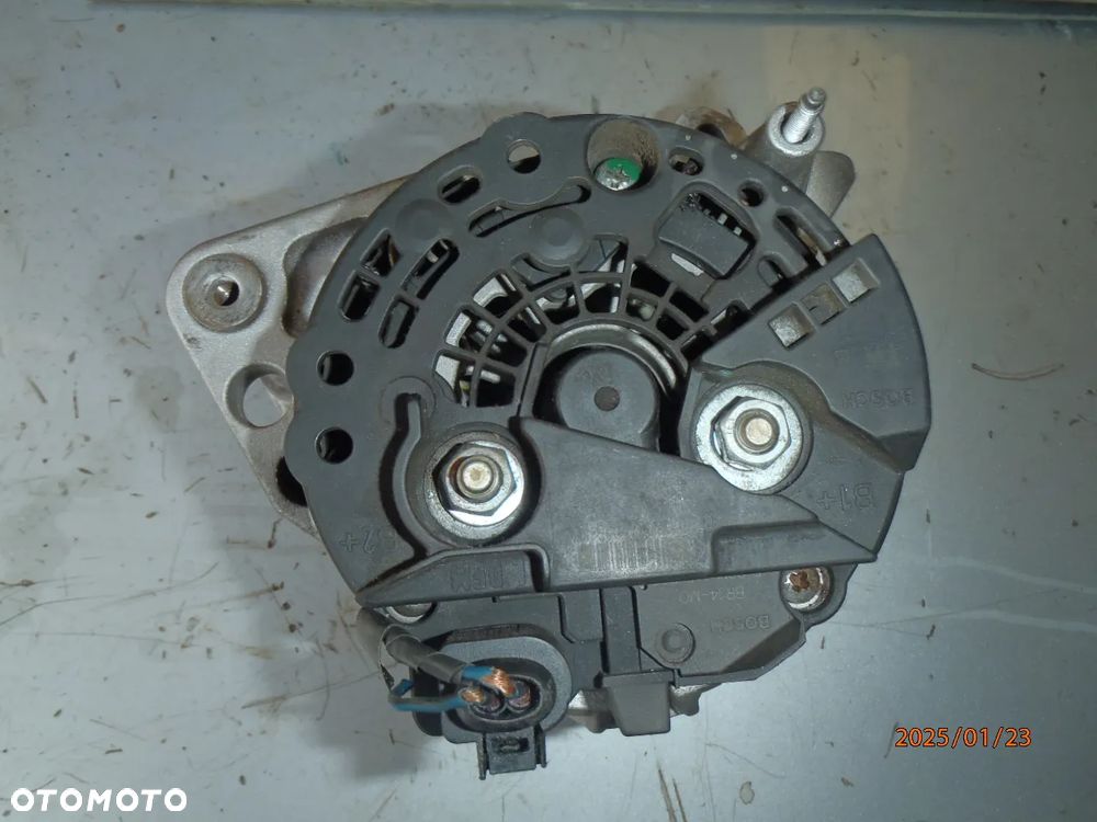 Alternator BOSCH Alternator VW AG 037903025M 0124325013 Bosch 90AVw Audi Seat Skoda VW T4  jak nowy - 4