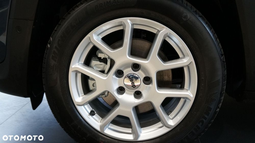 Jeep Renegade 1.5 T4 mHEV Altitude FWD S&S DCT - 15