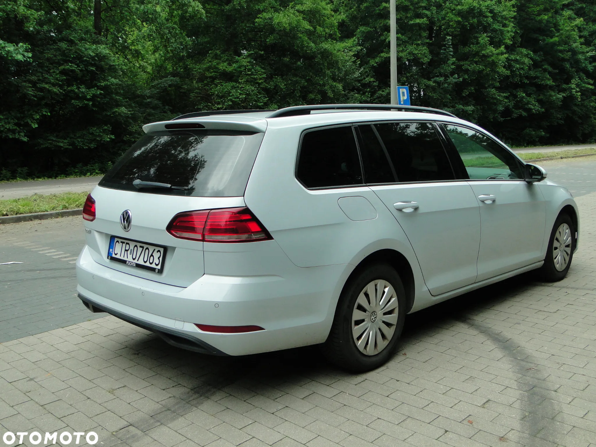 Volkswagen Golf VII 1.6 TDI BMT Trendline - 7