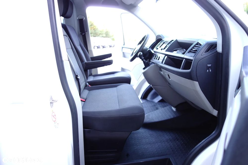 Volkswagen Transporter 2.0 TDI 150 KM T6 Skrzynia Klima Webasto - 7