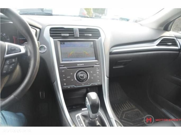 Ford Fusion - 13