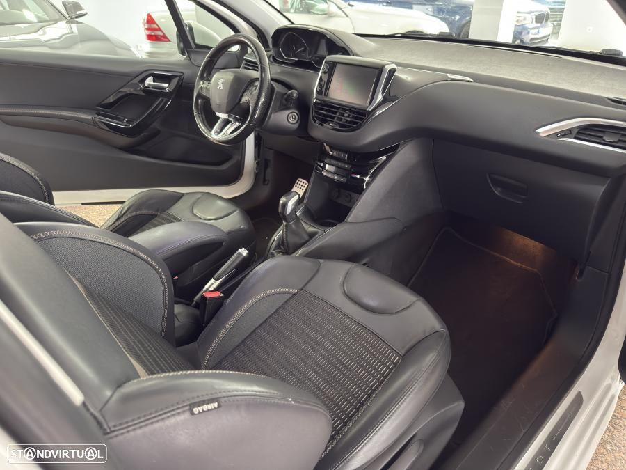 Peugeot 208 1.6 BlueHDi Allure - 9