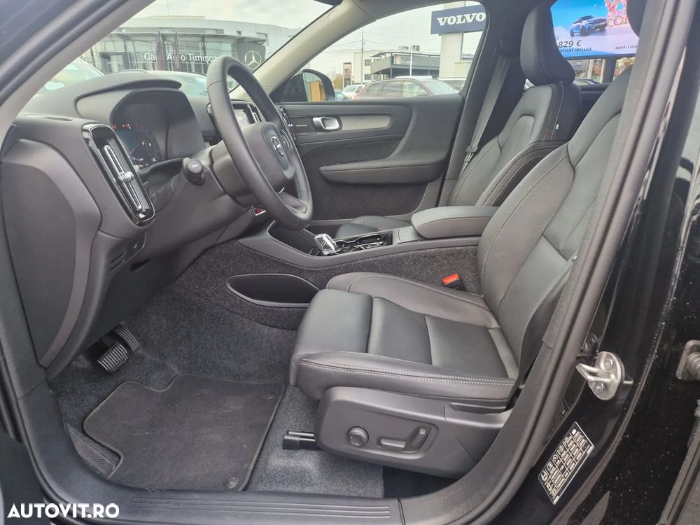 Volvo XC 40 B4 AT FWD MHEV Ultimate Dark - 14