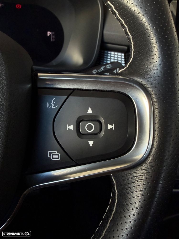 Volvo XC 40 P8 AWD Recharge RDesign - 23