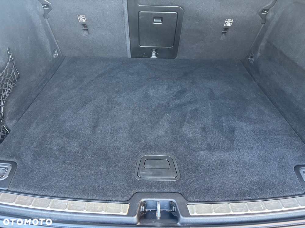 Volvo XC 60 D4 Geartronic Momentum Pro - 37