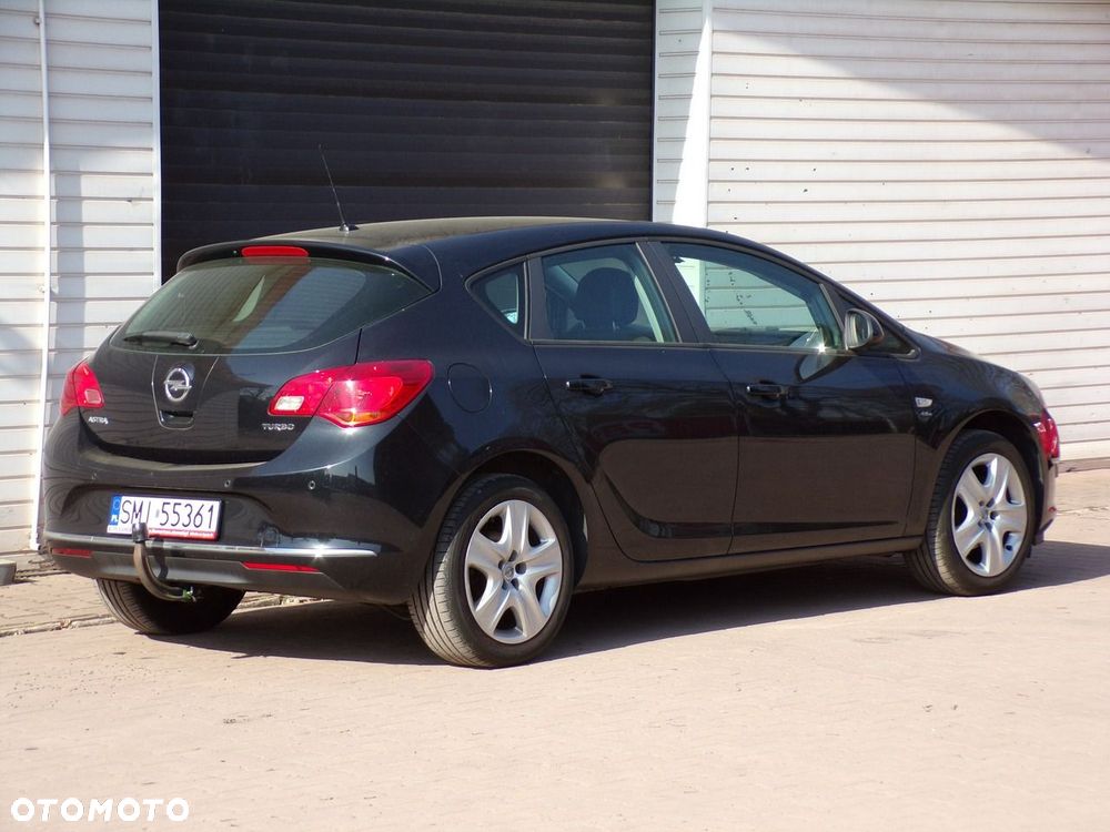 Opel Astra - 11