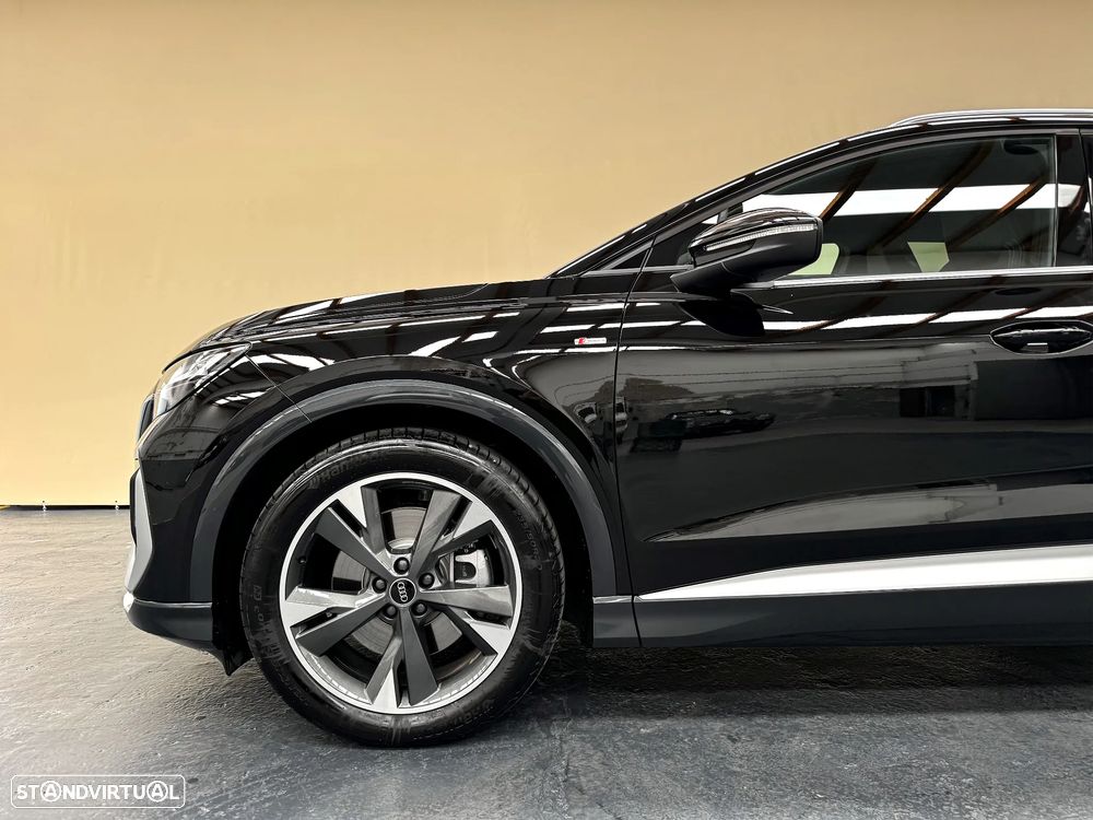 Audi Q4 e-tron 45 82 kWh SE Business - 4
