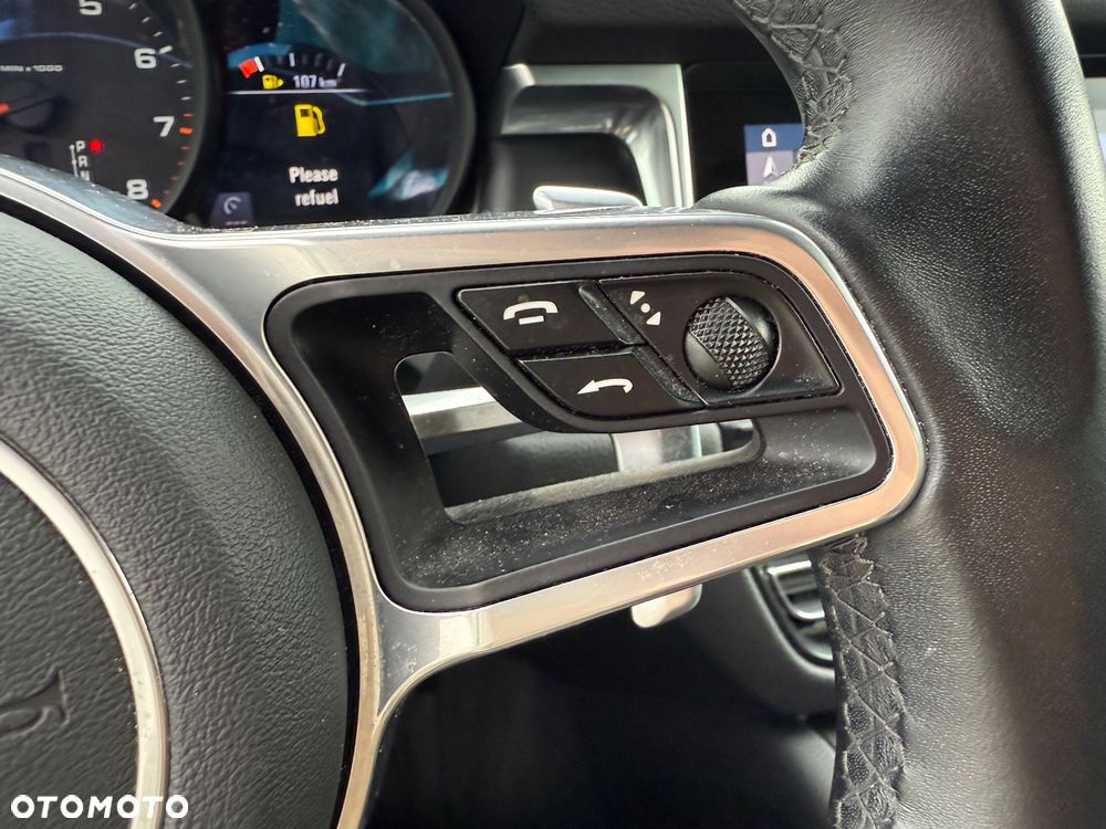 Porsche Macan - 27