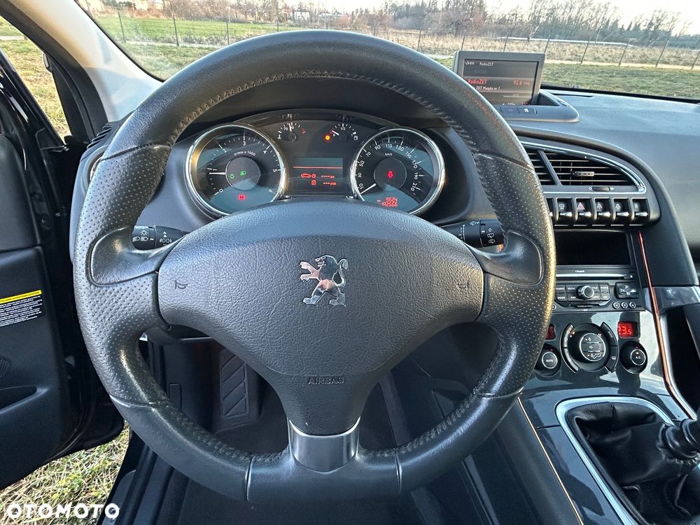 Peugeot 3008 HDi 150 Allure - 24