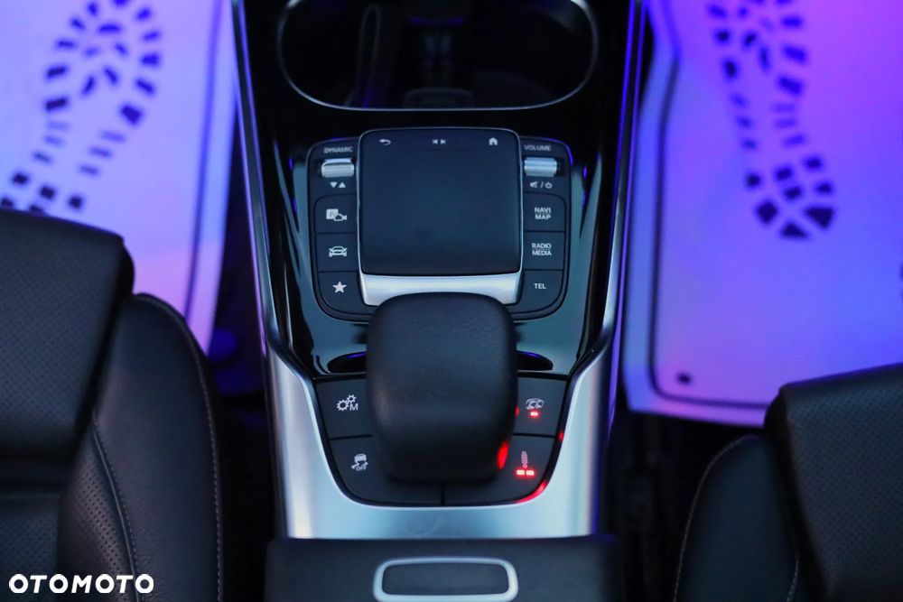 Mercedes-Benz CLA AMG 45 4-Matic 8G-DCT - 9