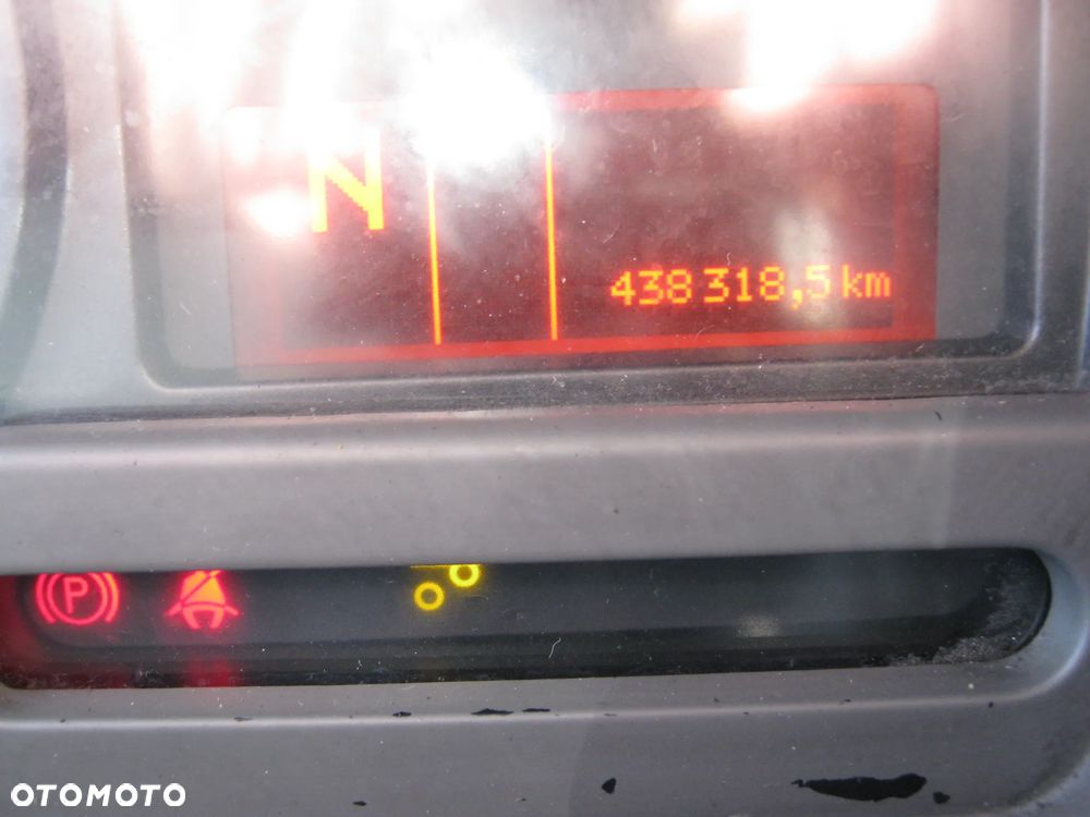 Renault premium eev - 10