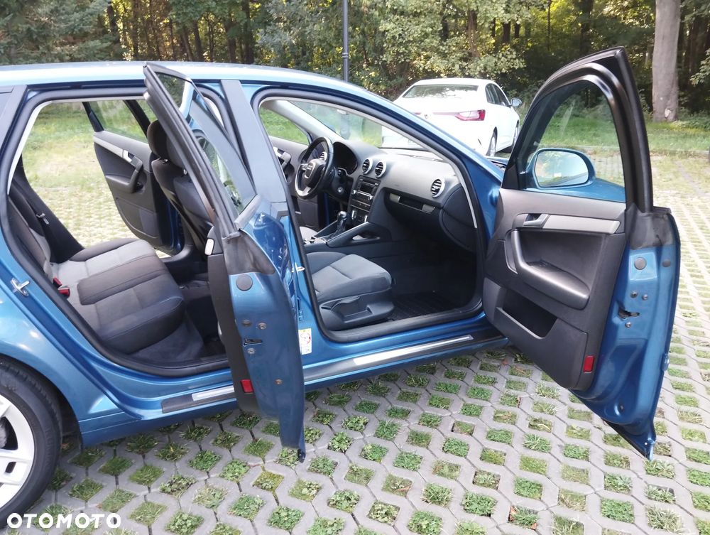 Audi A3 Sportback 1.8 TFSI S tronic S line Sportpaket - 16