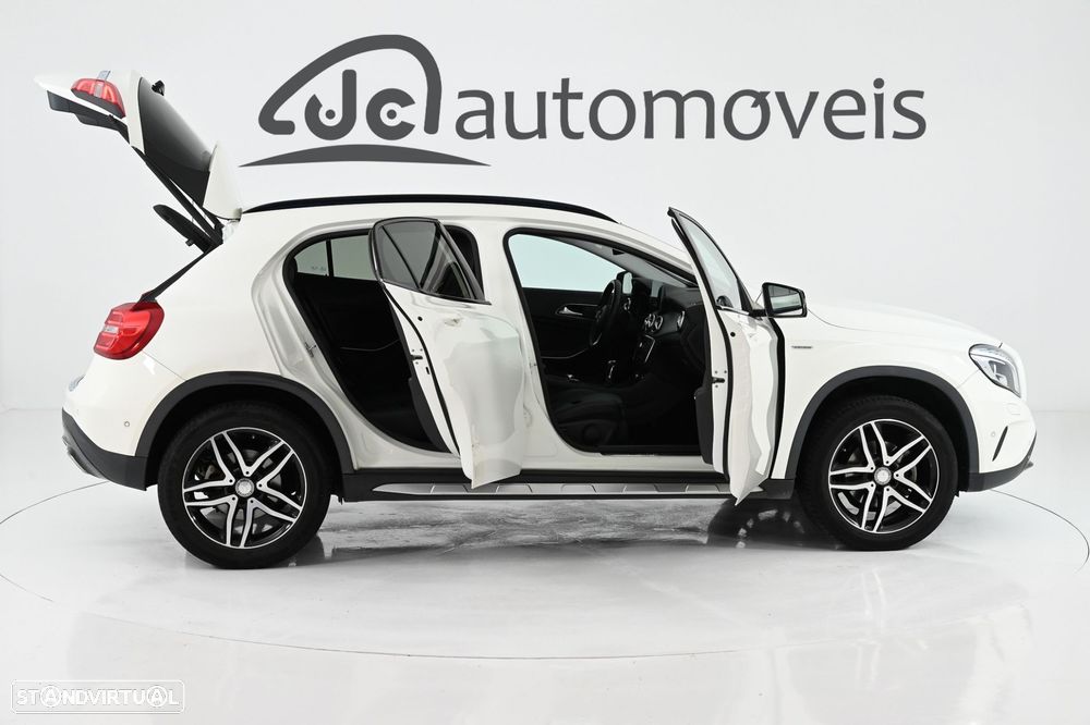 Mercedes-Benz GLA 180 d AMG Line - 6