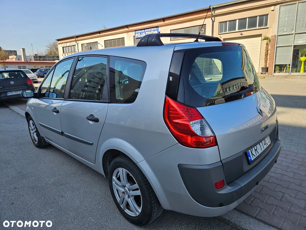 Renault Scenic 1.9 dCi Confort Authentique - 5
