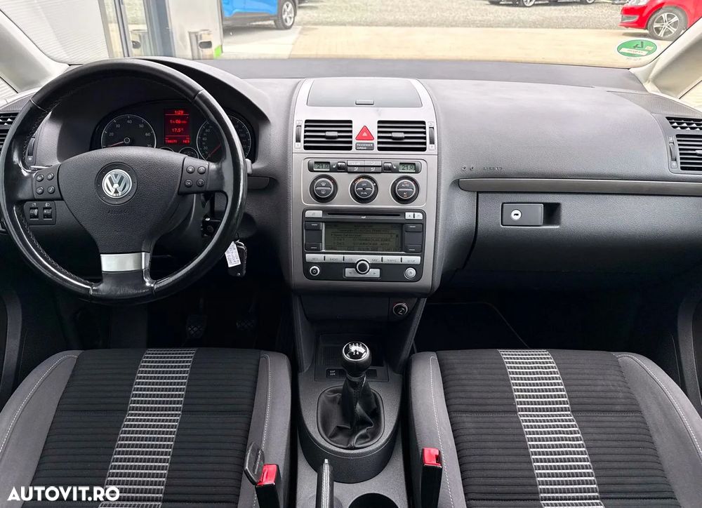 Volkswagen Touran 1.6 United - 16