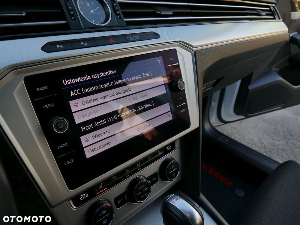 Volkswagen Passat 1.5 TSI EVO Highline DSG - 28