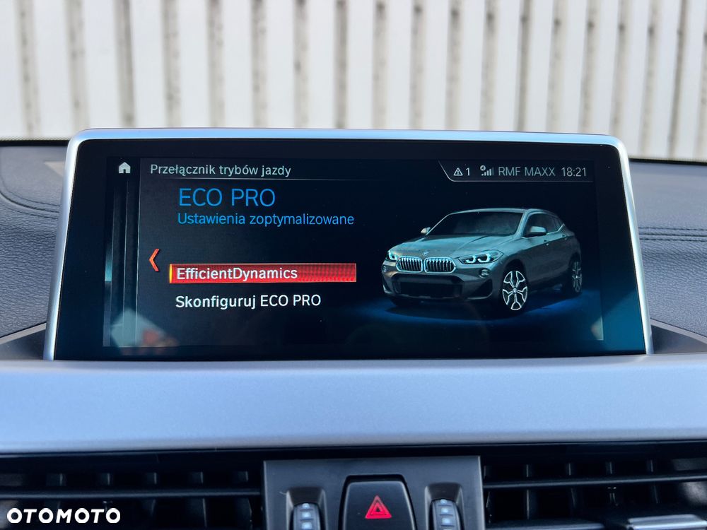 BMW X2 sDrive18i Business Edition - 31