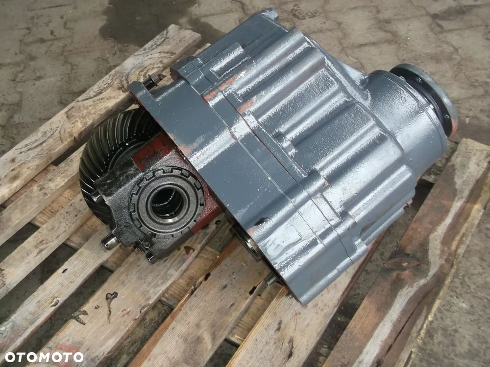 Wkład mostu Iveco Eurotrakker 8x4 6x4 8x8 - 7