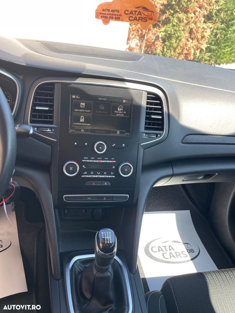 Renault Megane ENERGY TCe 130 INTENS - 35