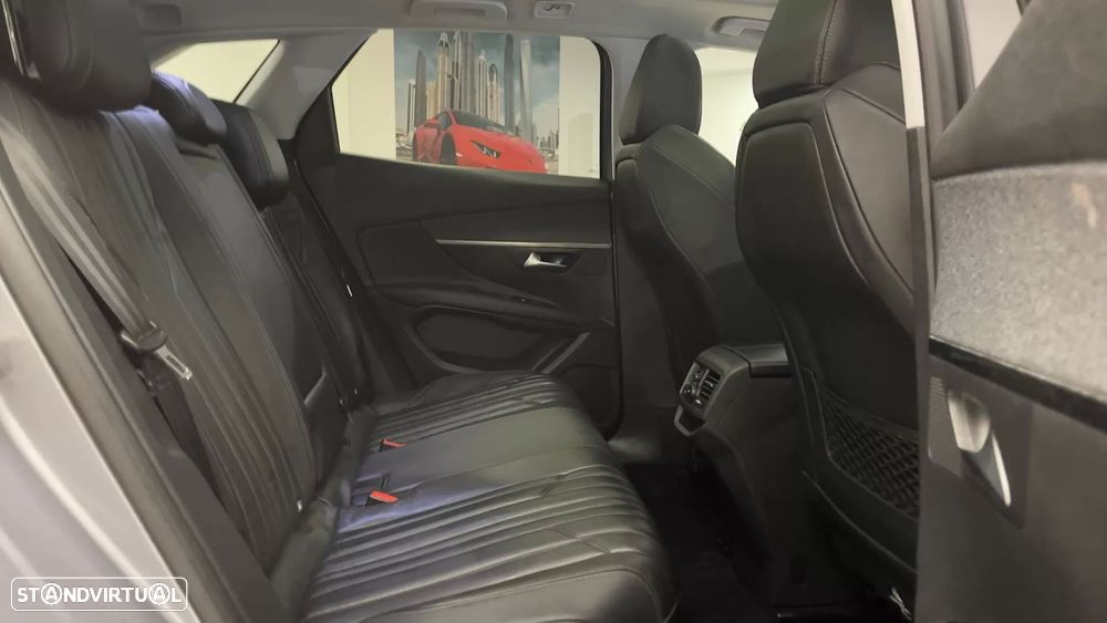 Peugeot 3008 1.5 BlueHDi Allure Pack - 25