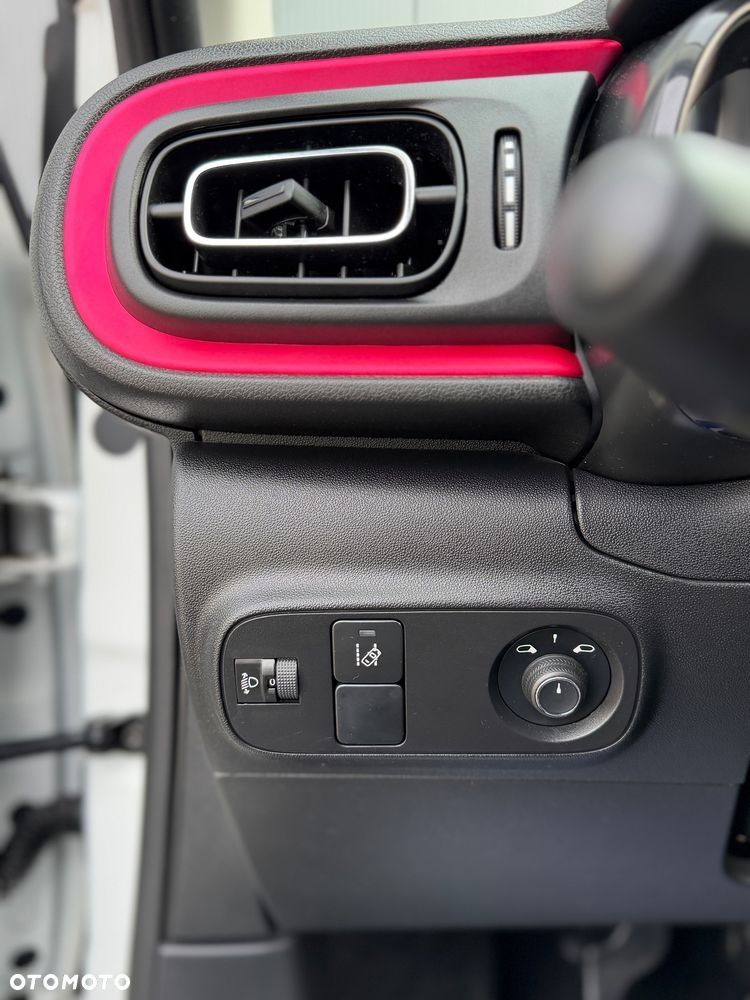 Citroën C3 Pure Tech 82 ELLE - 11
