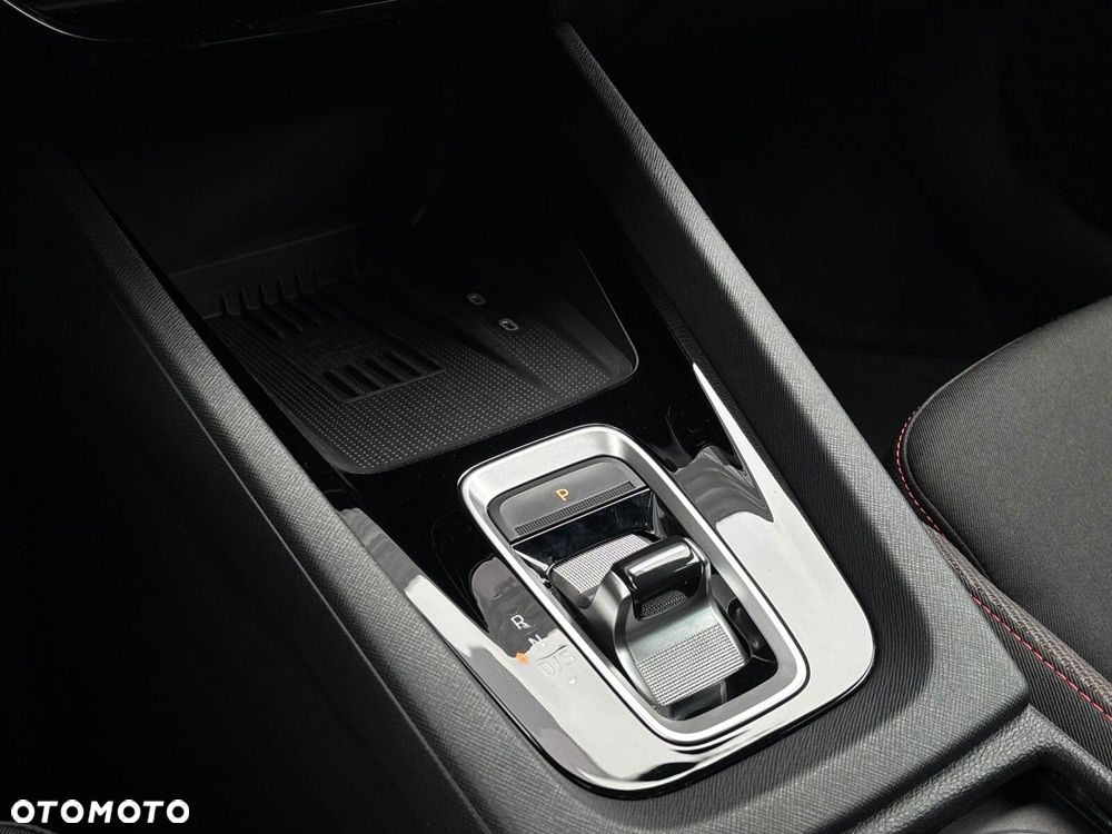 Skoda Octavia 2.0 TSI RS DSG - 19