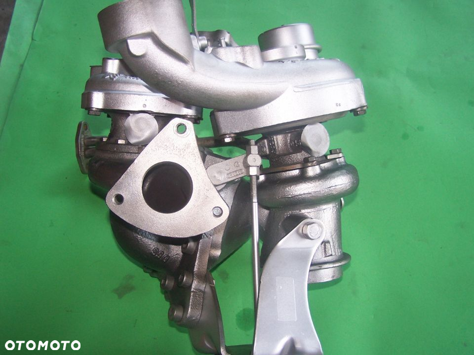Turbosprężarka Mercedes Sprinter 216 316 415 516 Viano Vito 2,2  Turbina - 2