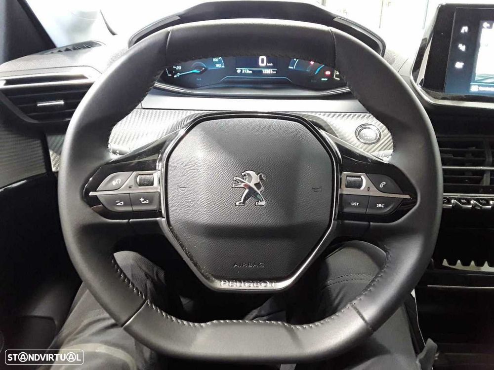Peugeot e-2008 50 kWh Allure - 5