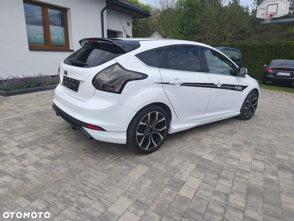 Ford Focus - 3
