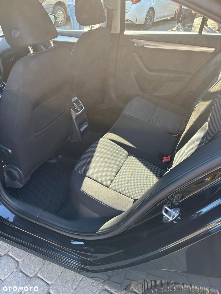 Skoda Octavia 1.4 TSI Style - 8