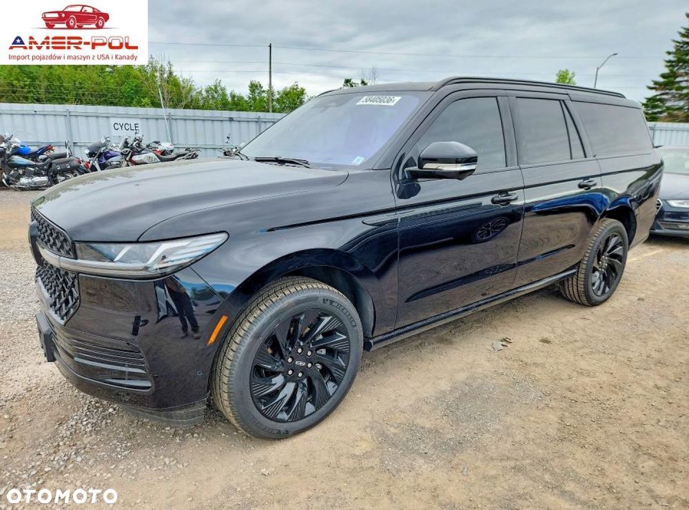 Lincoln Navigator - 1