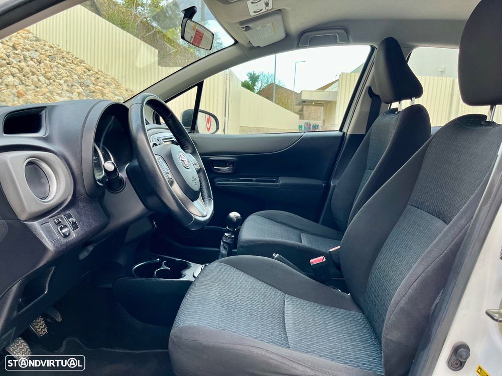 Toyota Yaris 1.4 D-4D ACtive+AC - 6